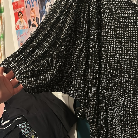 ana black and white puffer sleeve top size 1X - Picture 4 of 4